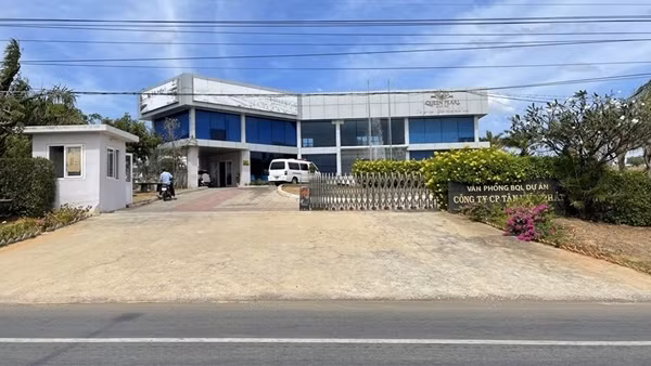 Dừng giao dịch tại Khu thương mại dân cư Tân Việt Phát 2 để phục vụ điều tra