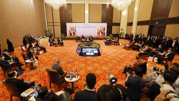 Thông qua 19 sáng kiến ưu tiên hợp tác kinh tế của Campuchia trong năm Chủ tịch ASEAN 2022 ảnh 2