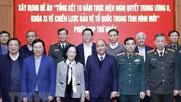 Tổng kết thực hiện Nghị quyết Trung ương về Chiến lược bảo vệ Tổ quốc trong tình hình mới ảnh 2