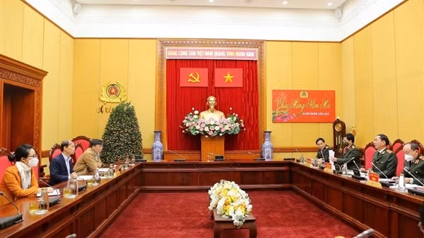 Bộ Công an và Ban Dân vận TW ký kết chương trình phối hợp giai đoạn 2022-2026 ảnh 7