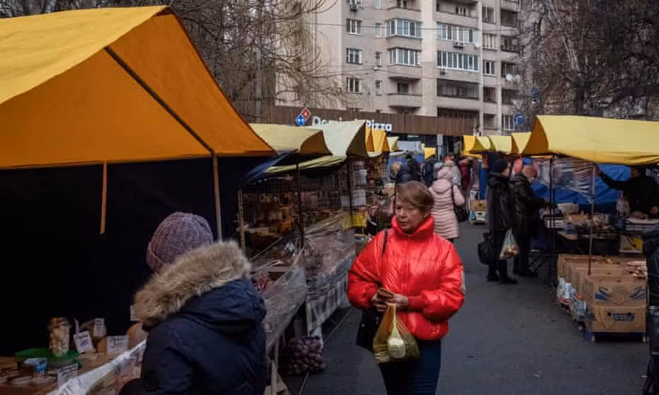 Sẵn sàng hỗ trợ người Việt tại Ukraine ngay khi cần thiết -0