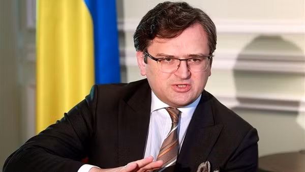 Tàu ngầm mang tên lửa Nga áp sát bờ biển Ukraine ảnh 2