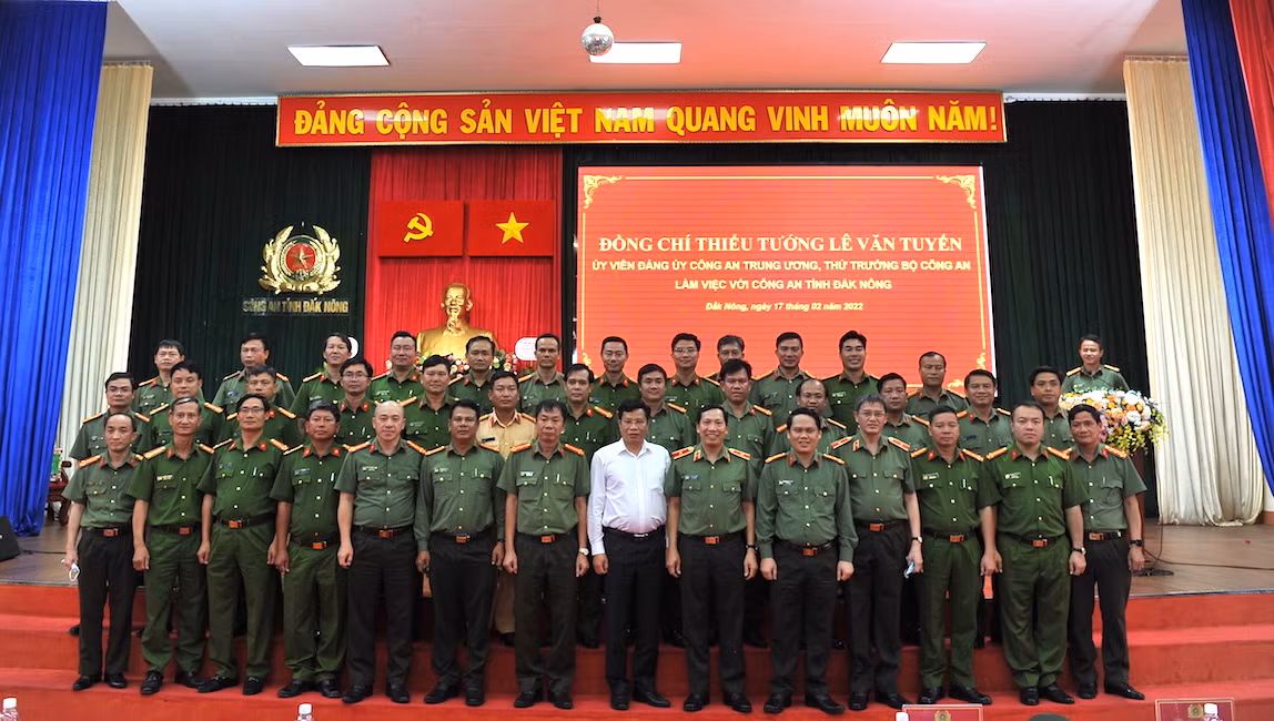 Thứ trưởng Lê Văn Tuyến thăm, làm việc tại Công an Đắk Nông -0