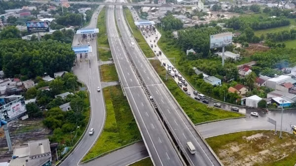Chưa được cấp phép xây dựng, dự án vẫn khởi công để... lấy ngày ảnh 3