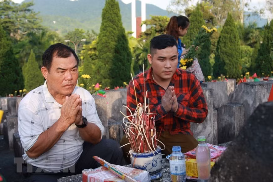 Bảo vệ biên giới phía Bắc: Cuộc chiến đấu chính nghĩa của dân tộc -0