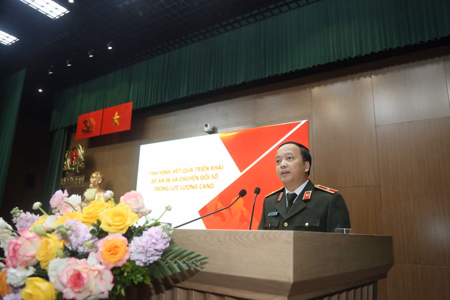 Lực lượng CAND chuyển trạng thái, tiên phong, dẫn dắt triển khai Đề án 06 và chuyển đổi số -0