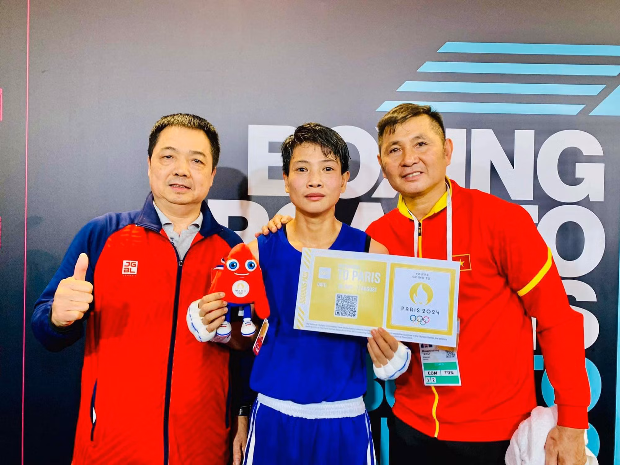 Chuyện đằng sau một tấm vé Olympic -0