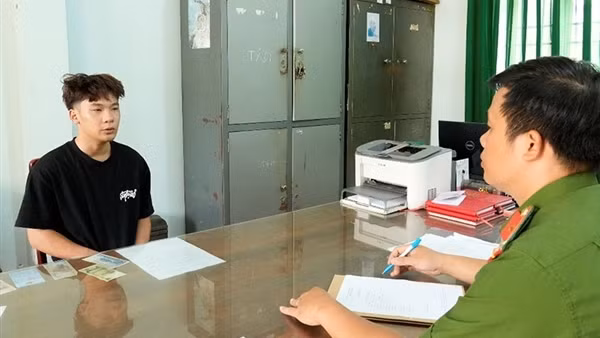 Nâng cao ý thức trong phòng, chống trộm cướp ở các tiệm vàng