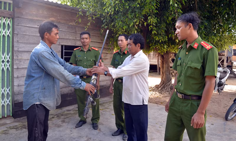 Ngăn ngừa hiểm họa súng tự chế ở vùng cao -0