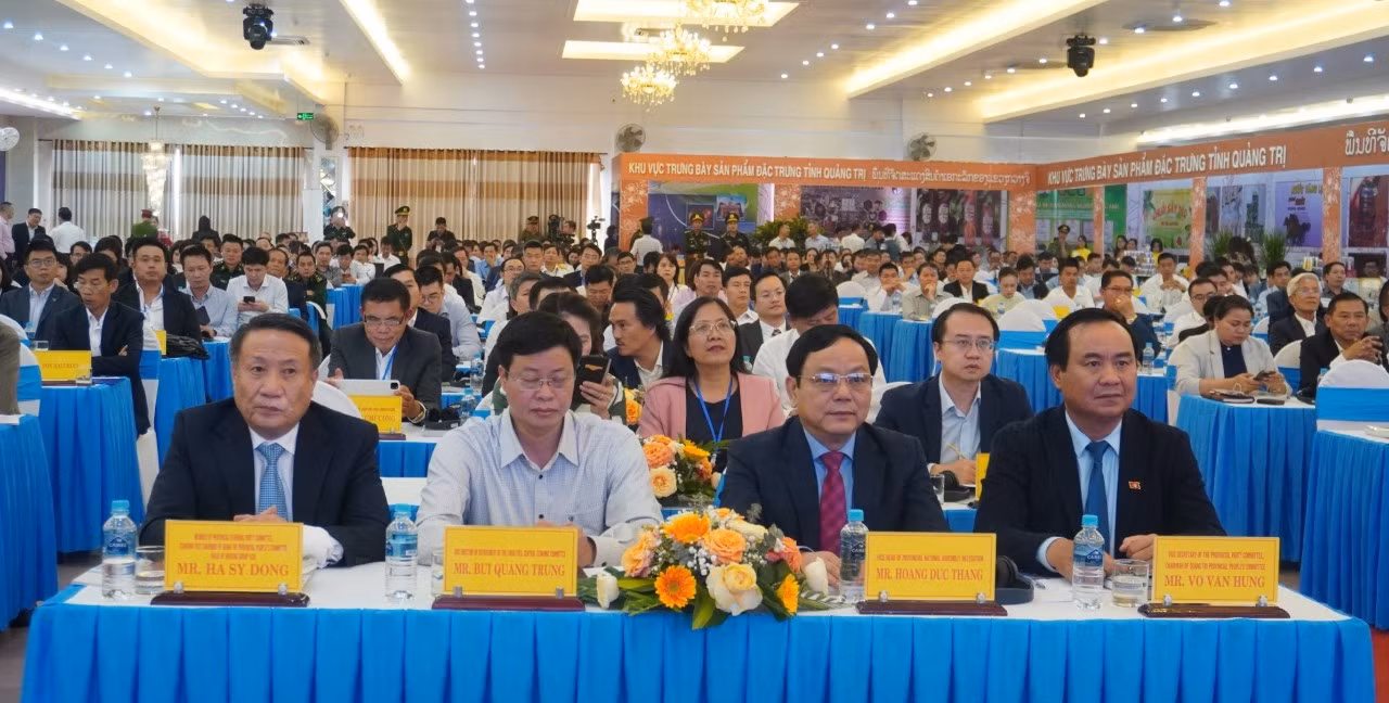 Hội thảo Khu kinh tế thương mại xuyên biên giới chung Lao Bảo – Densavan -0