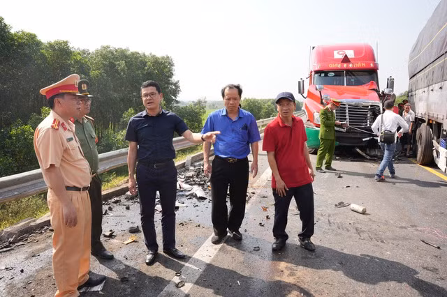 “Điểm mặt” các cao tốc 2 làn xe gây nguy hiểm cho người tham gia giao thông -0