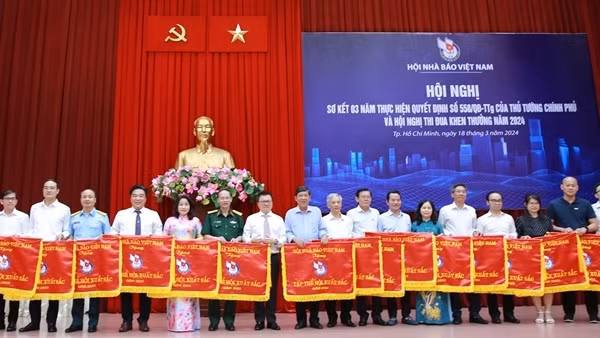 Tháo gỡ bất cập trong hỗ trợ hoạt động sáng tạo văn học nghệ thuật, báo chí