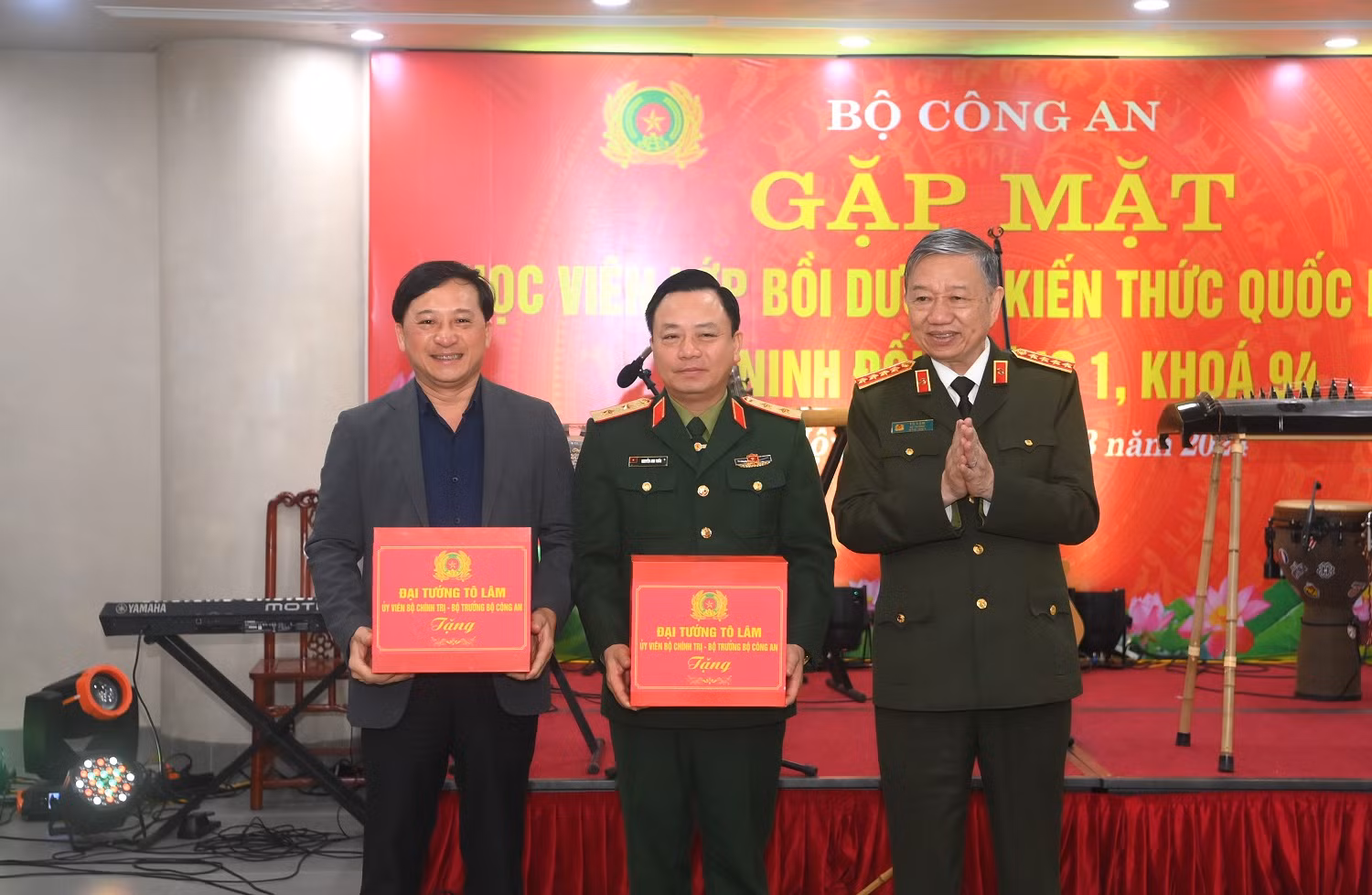 Bộ Công an gặp mặt học viên Lớp bồi dưỡng kiến thức Quốc phòng, An ninh đối tượng I, Khóa 94 -0
