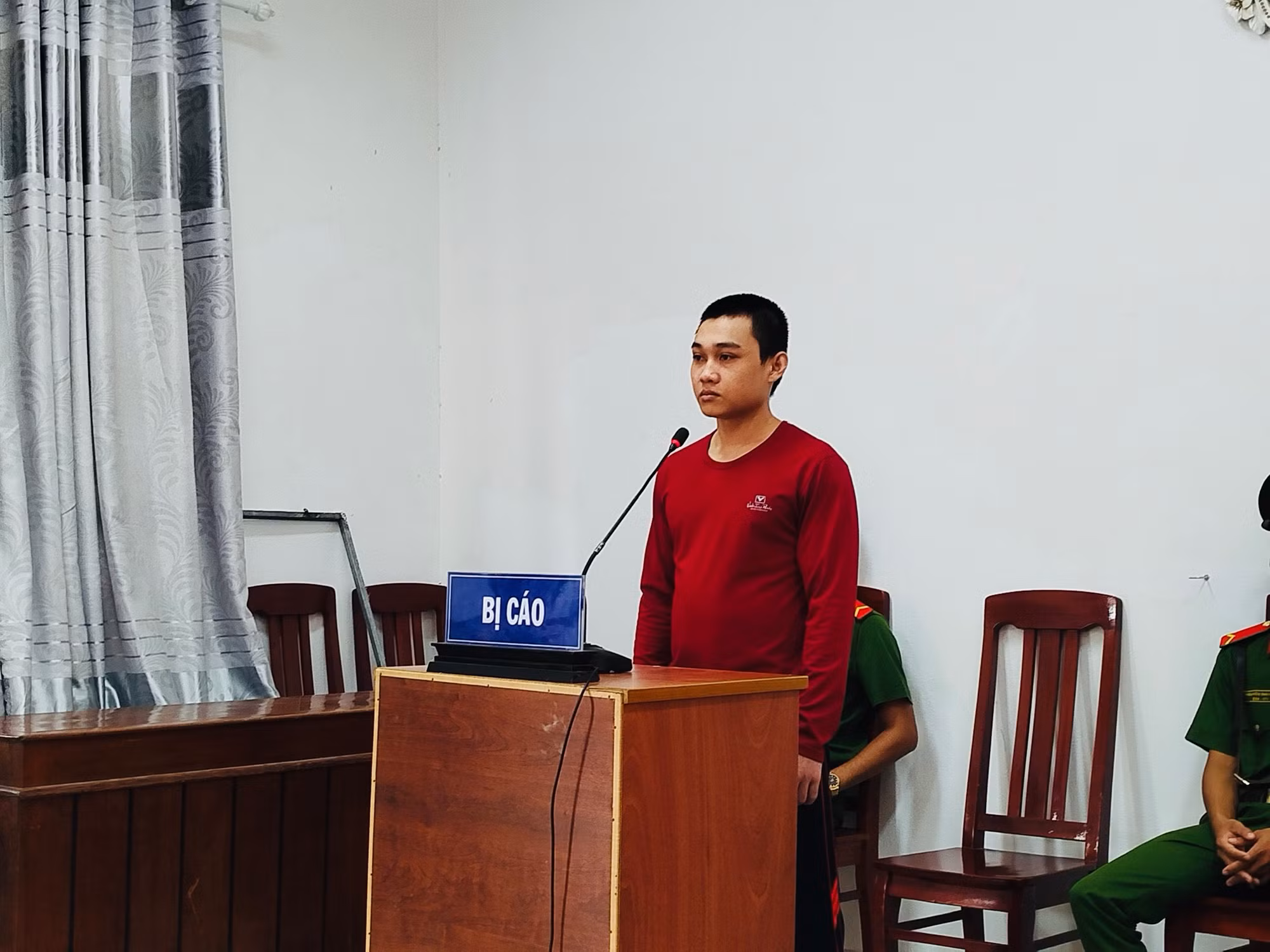 1. nguyễn tấn thành tại phiên tòa 13.3.jpg -0