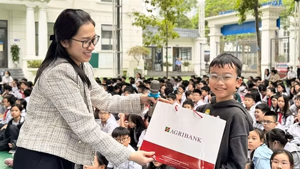 Agribank chung tay thực hiện sứ mệnh Giáo dục tài chính
