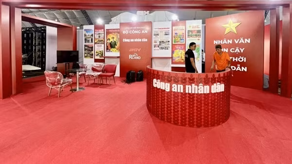 Khẩn trương chuẩn bị lễ khai mạc Hội Báo toàn quốc 2024