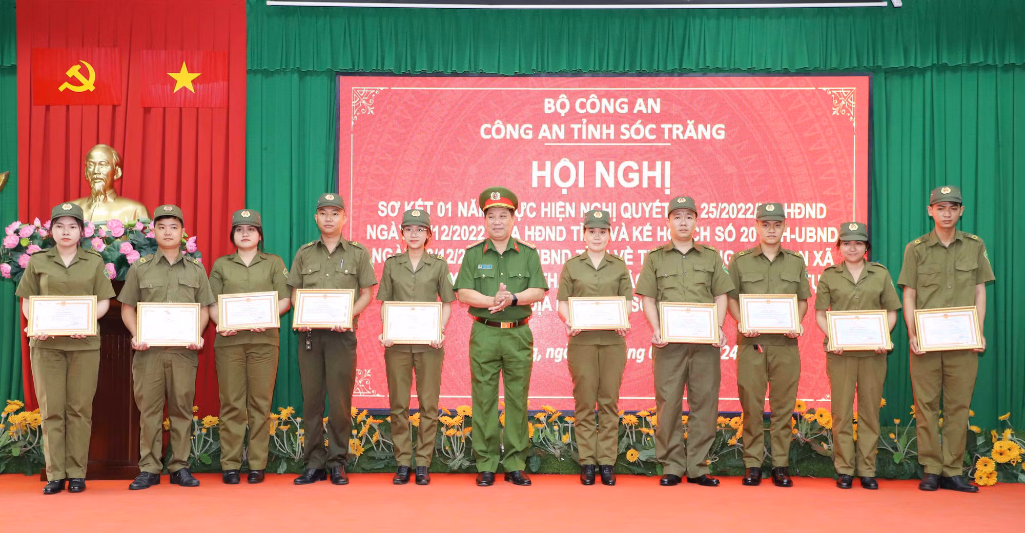Công an xã bán chuyên trách góp phần quan trọng bảo đảm ANTT cơ sở -1