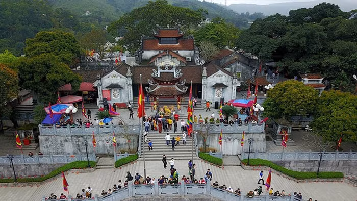 Thuyết minh về di tích đền Cửa Ông sao cho đúng? -0