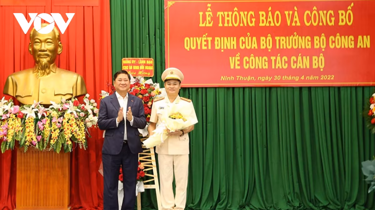 Công bố quyết định của Bộ Công an phân công nhiệm vụ Giám đốc Công an tỉnh Ninh Thuận và Khánh Hòa -0