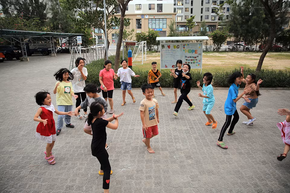Chủ tịch nước Nguyễn Xuân Phúc dự Ngày hội tới trường Hope School -0