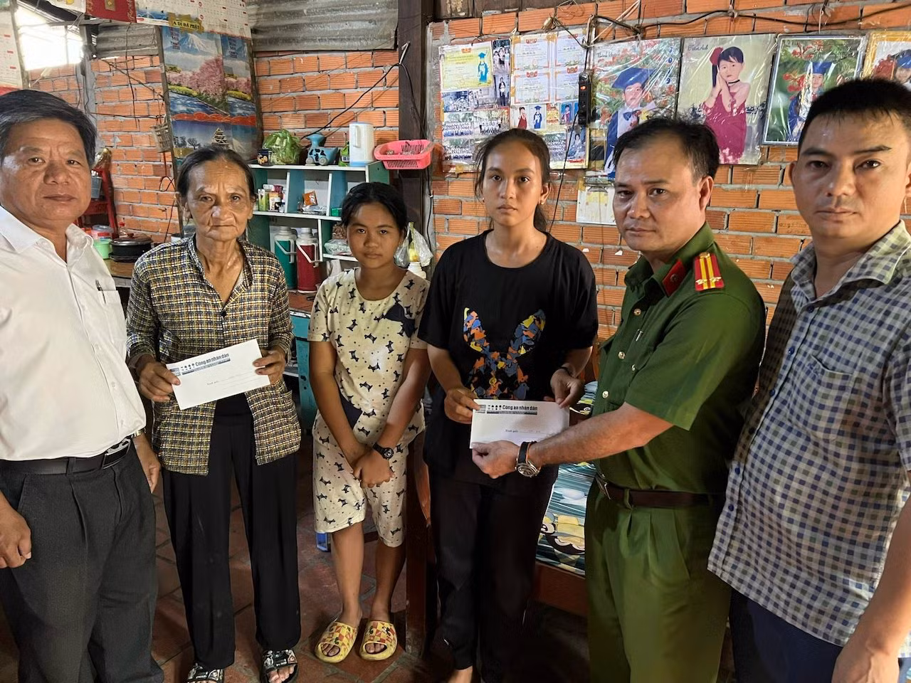 Hoàn cảnh đáng thương của nữ sinh ở Tiền Giang -0
