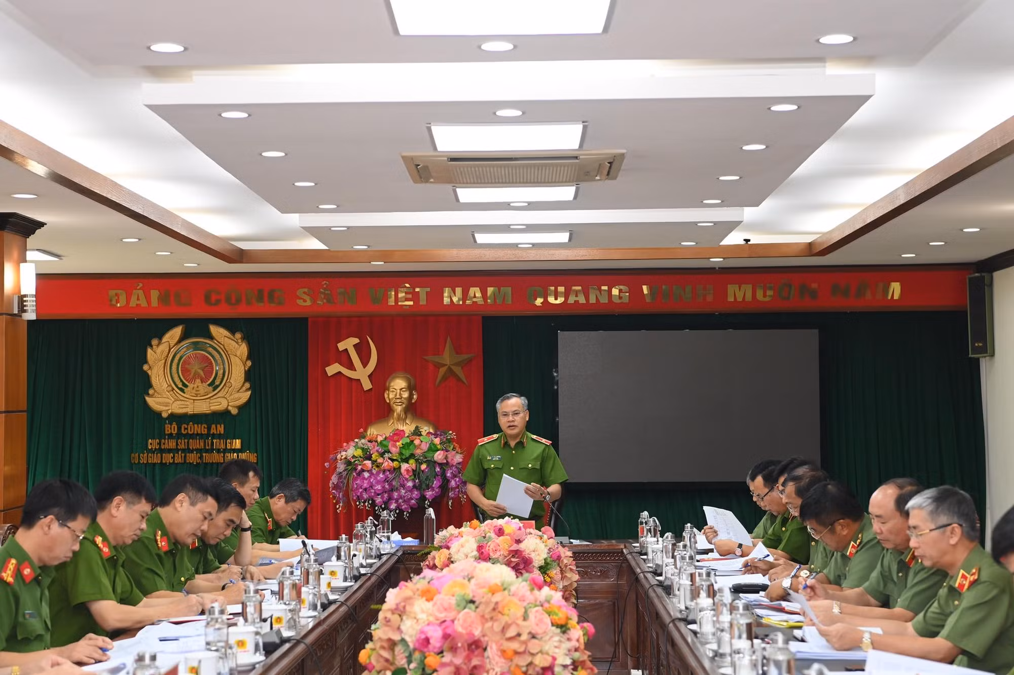 Ban Chỉ đạo đặc xá Bộ Công an họp cho ý kiến từng trường hợp được đề nghị đặc xá -0