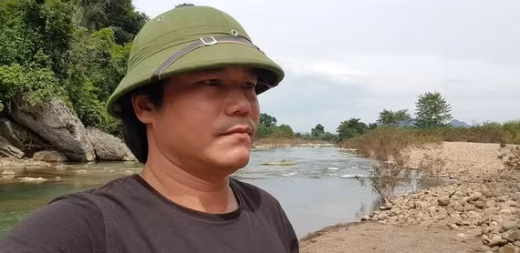 Bắt phóng viên tống tiền Phó Chủ tịch huyện đòi 300 triệu đồng -0