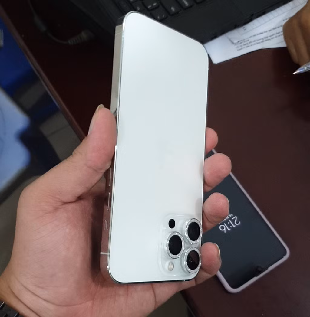 Bắt đối tượng cướp Iphone 13 promax của bé gái 13 tuổi -0