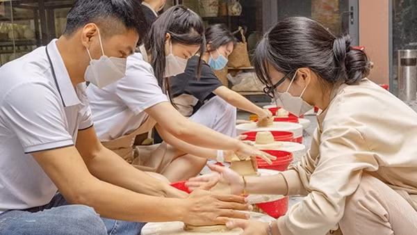 Gắn kết phát triển làng nghề truyền thống với du lịch Thủ đô