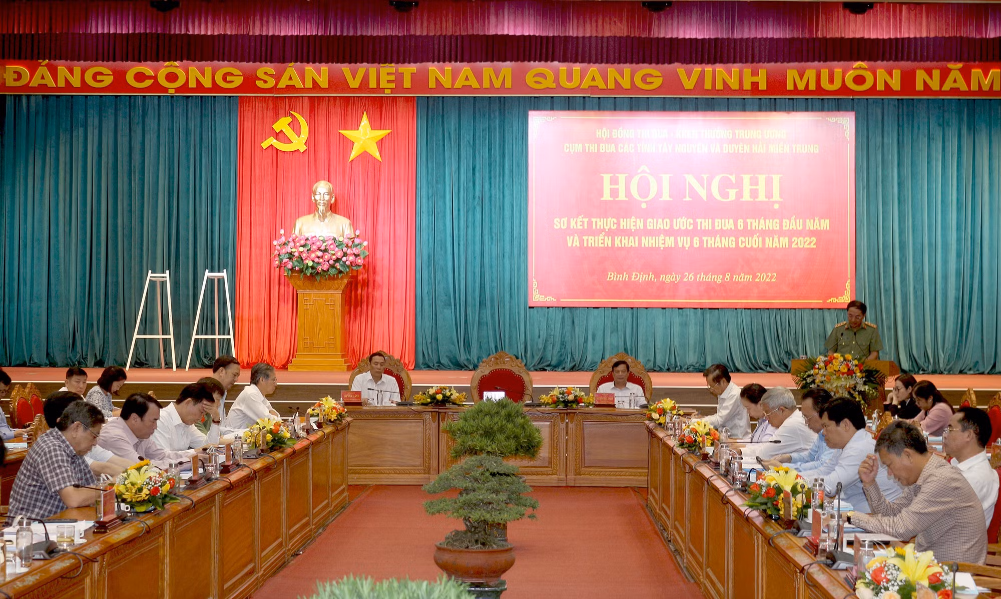 Gắn phong trào thi đua với các mục tiêu, chỉ tiêu phát triển kinh tế - xã hội -0