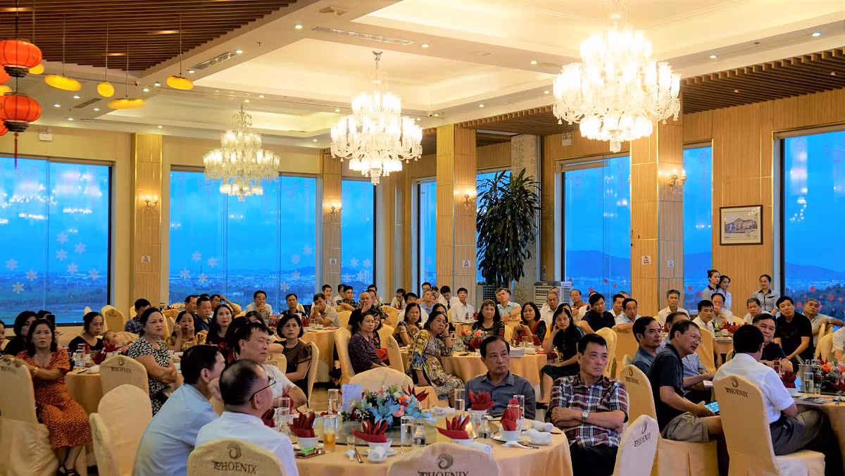 Gặp mặt giao lưu học viên K2 và K4 Đại học Phòng cháy chữa cháy -0