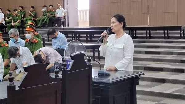 Vợ cựu Chủ tịch HĐTV Tổng Công ty Bình Dương: “Đây là bi kịch gia đình...”