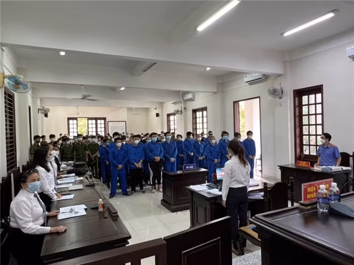 Vũng Tàu: 58 bị cáo tụ tập gây rối, đánh nhau lãnh án -0