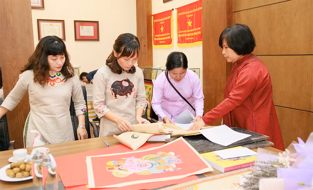 Nỗ lực khôi phục tranh dân gian Kim Hoàng -0