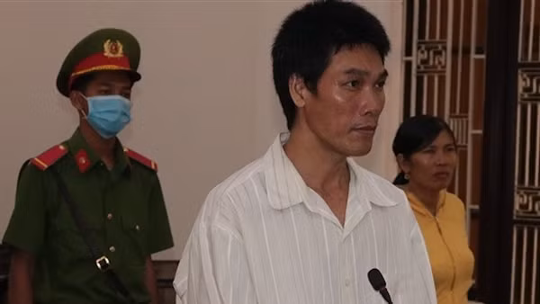 Ghen tuông phóng hỏa giết cả gia đình vợ