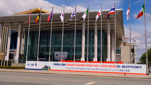 Trung_tam_1-1661433477699.png