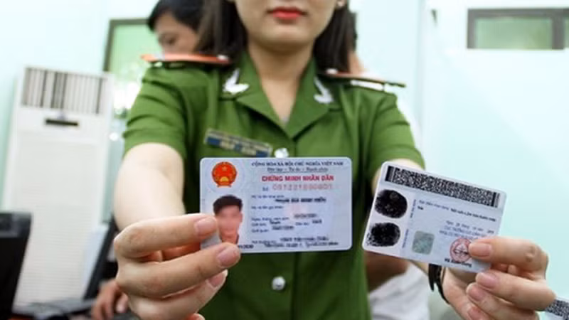 Cơ quan nào có thẩm quyền tạm giữ thẻ căn cước công dân gắn chip -0