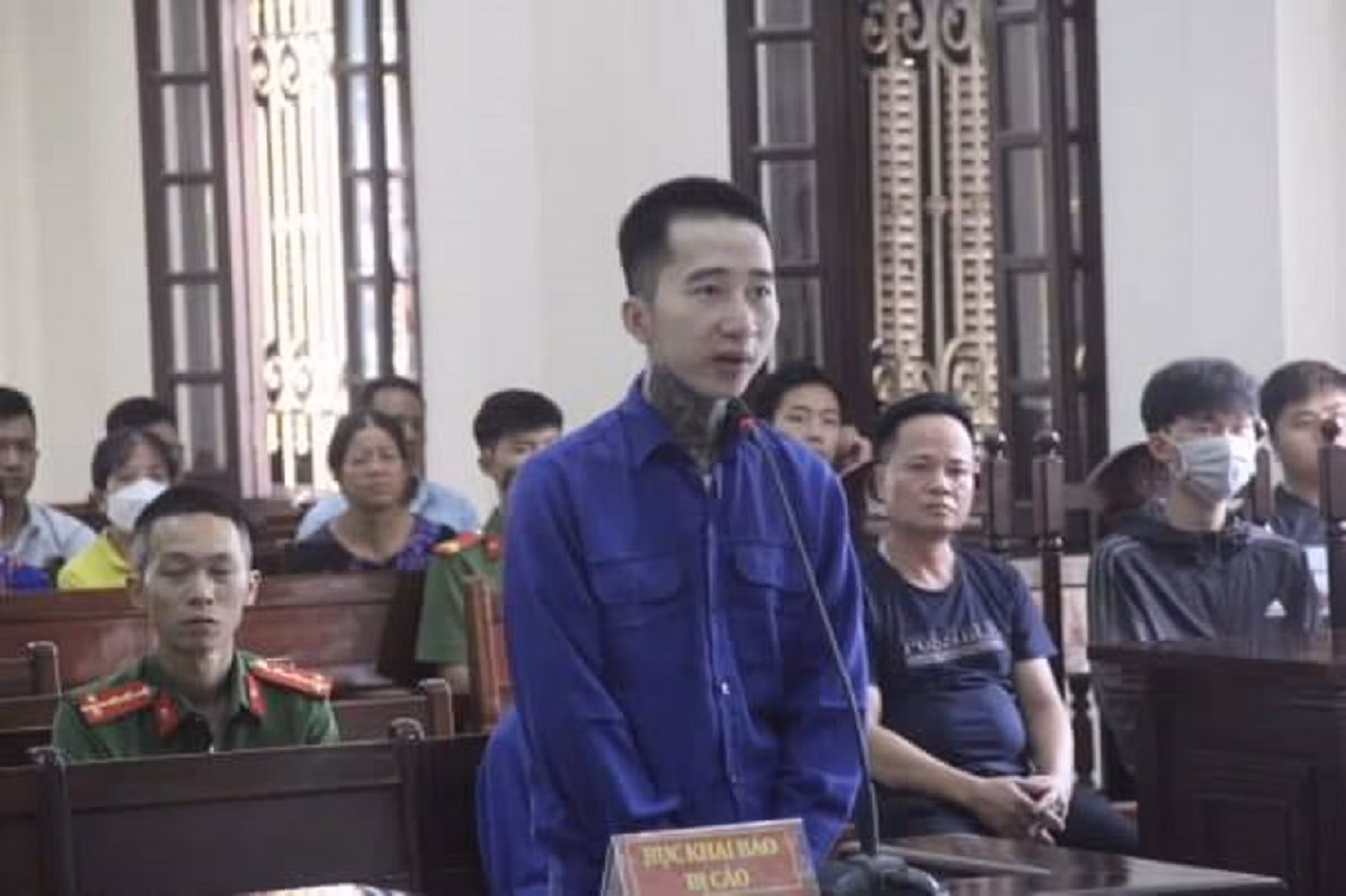 Kẻ nổ súng cướp hơn 3,5 tỷ đồng của ngân hàng nhận án tù chung thân -0