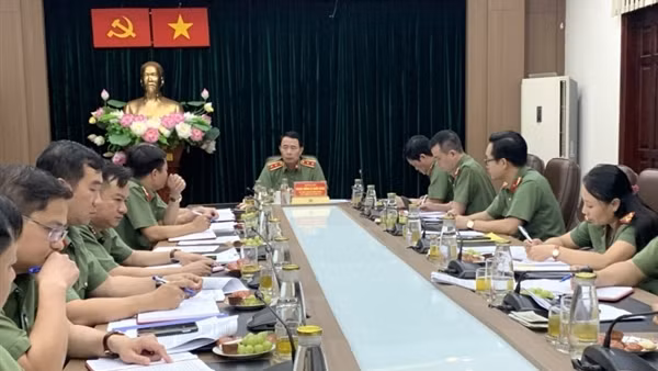 Đẩy nhanh tiến độ xây dựng 3 Đề án liên quan công tác xây dựng phong trào toàn dân bảo vệ ANTQ