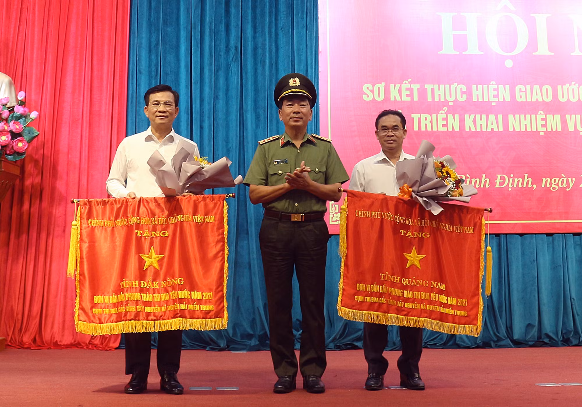 Gắn phong trào thi đua với các mục tiêu, chỉ tiêu phát triển kinh tế - xã hội -0