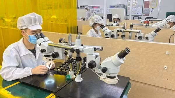 Gần 16,8 tỷ USD vốn FDI đổ vào Việt Nam trong 8 tháng