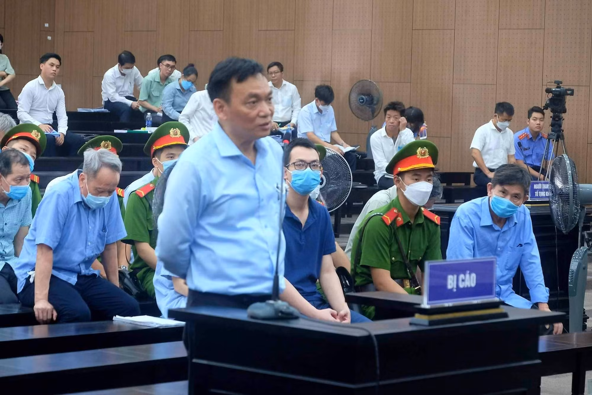 Vợ cựu Chủ tịch HĐTV Tổng Công ty Bình Dương: “Đây là bi kịch gia đình, sẽ hệ luỵ cả đời con, đời cháu” -0