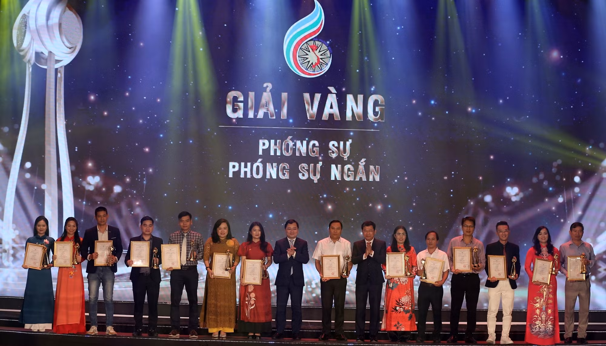 Liên hoan Truyền hình toàn quốc lần thứ 41 vinh danh hơn 240 tác phẩm -0