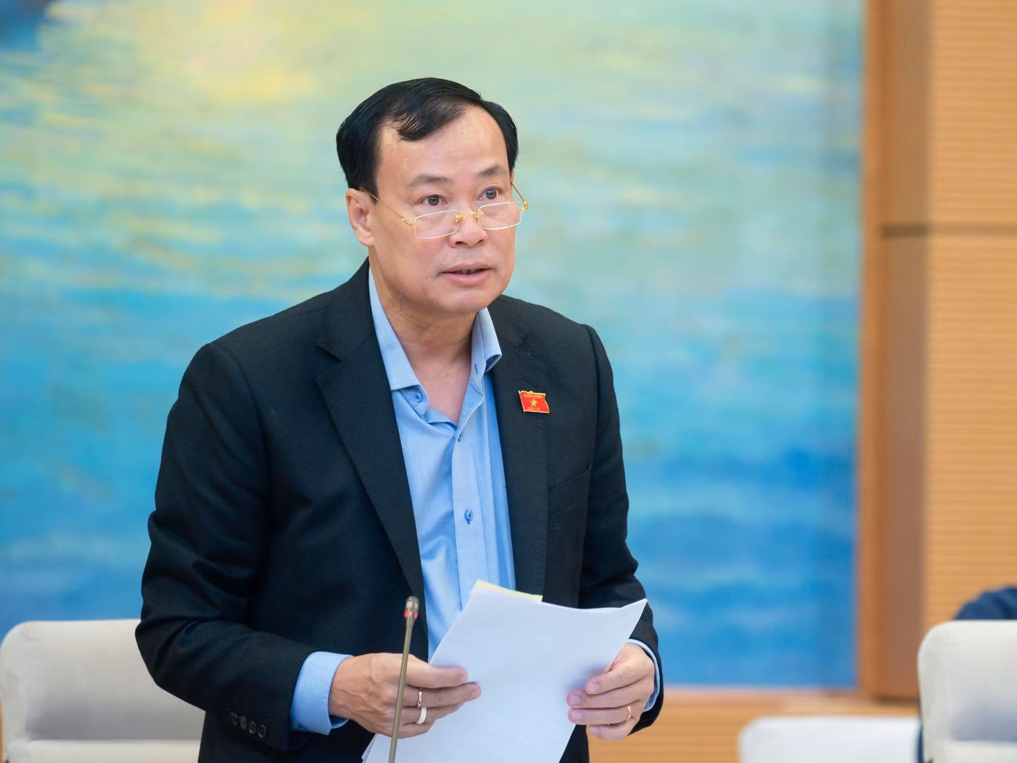 Chủ tịch Quốc hội: thời hạn tăng tuổi phục vụ trong CAND từ 1/1/2021 không phải là 