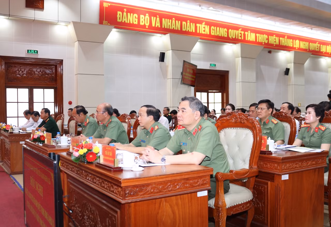 Tăng cường tiềm lực quốc phòng, an ninh tương xứng với phát triển kinh tế -1