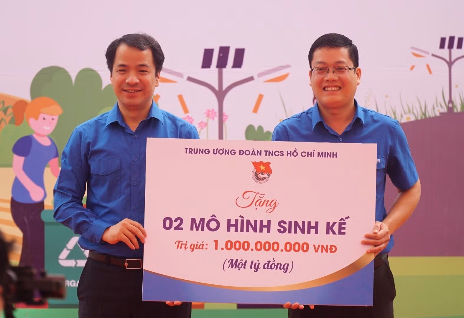Phát huy tinh thần tuổi trẻ xung kích, chung tay xây dựng nông thôn mới -0