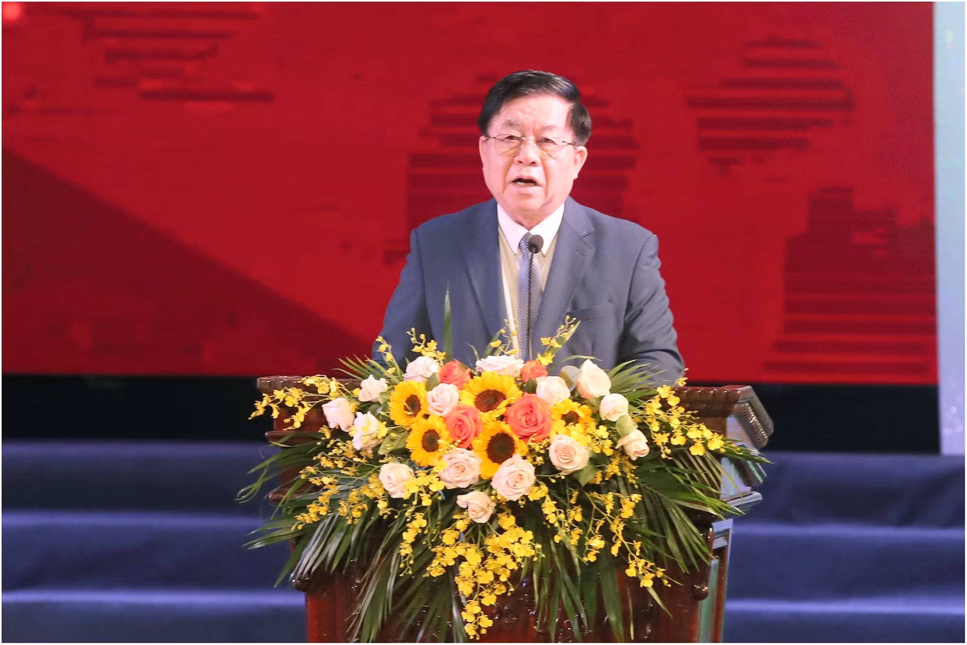 Xây dựng công nghiệp điện ảnh theo tiêu chí dân tộc, hiện đại, nhân văn, hội nhập -0