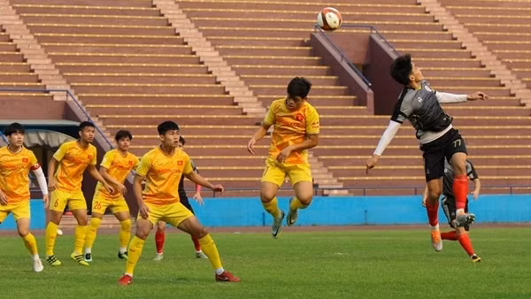 U23 Việt Nam và trận đấu đầu tiên thời ông Troussier
