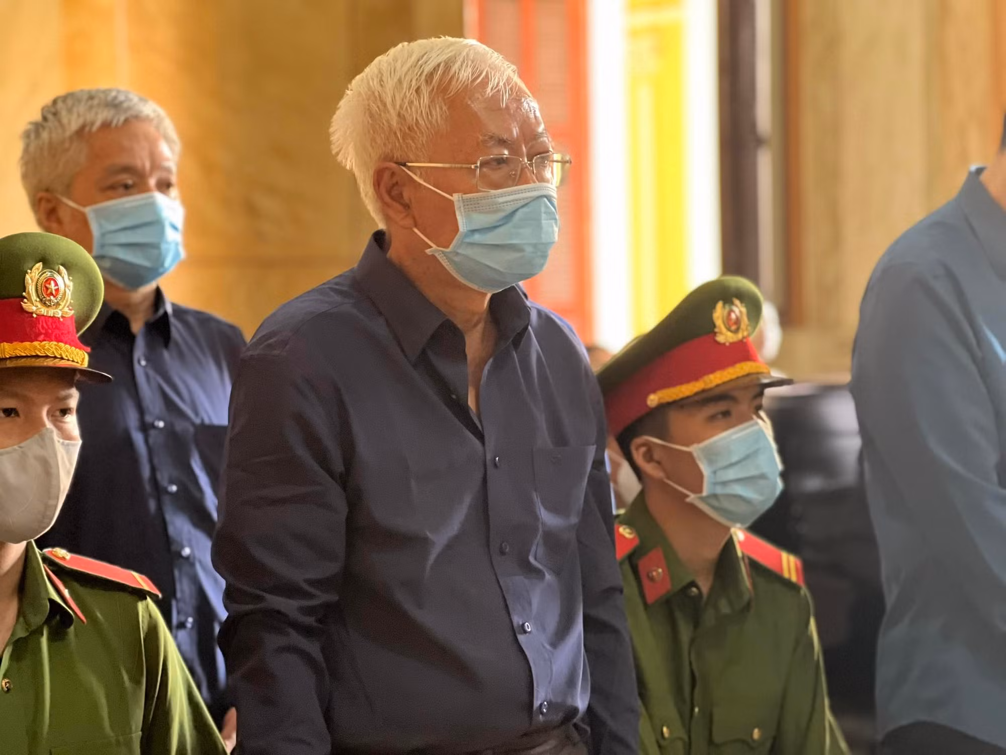 Cựu Tổng giám đốc Ngân hàng DAB Trần Phương Bình lần thứ 4 lãnh án -0