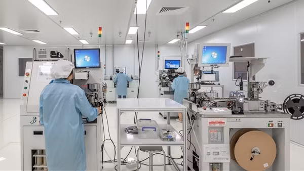 Giải "bài toán" xuất khẩu phụ thuộc FDI